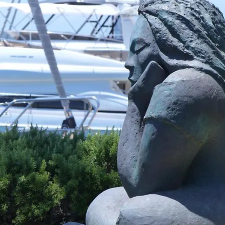 La Giralda 2 Les Marines * Denia